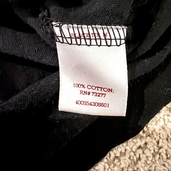 SO Black V-Neck Long Sleeve Sweatshirt - Picture 3 of 6